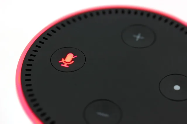 echo dot, amazon, language assistant, alexa, sound off, tired, micro-phone, alexa, alexa, alexa, alexa, alexa. How four onboarding measures reveal where a virtual assistant agency stalls