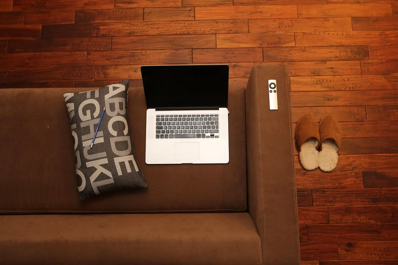 home office, notebook, home, couch, sofa, canapé, computer, laptop, technology, relaxed, mobile, macbook, apple, remote, hardwood floor, tumblr wallpaper, brown computer, brown off